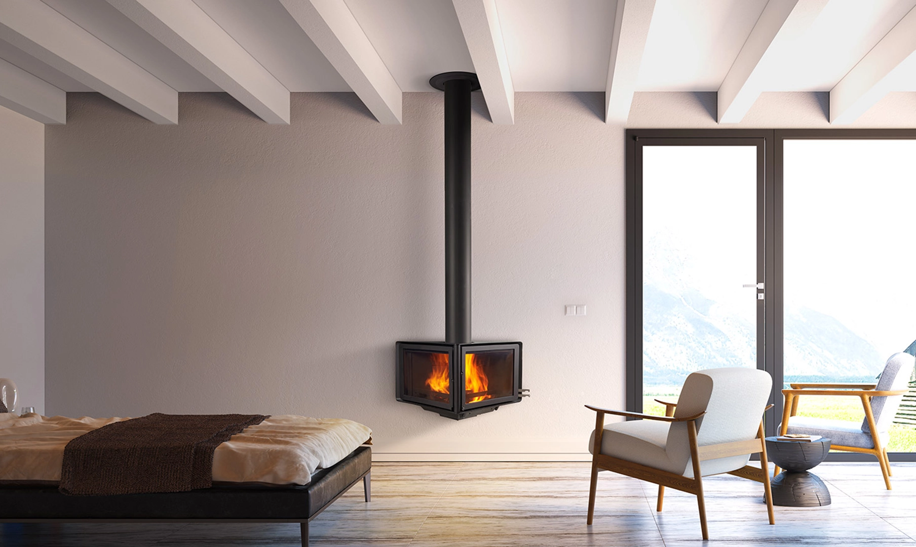Chimenea Vertex de Rocal negra, de forma triangular, con fuego dentro, en pared de una cálida habitación con ventanal y vistas a la montaña 